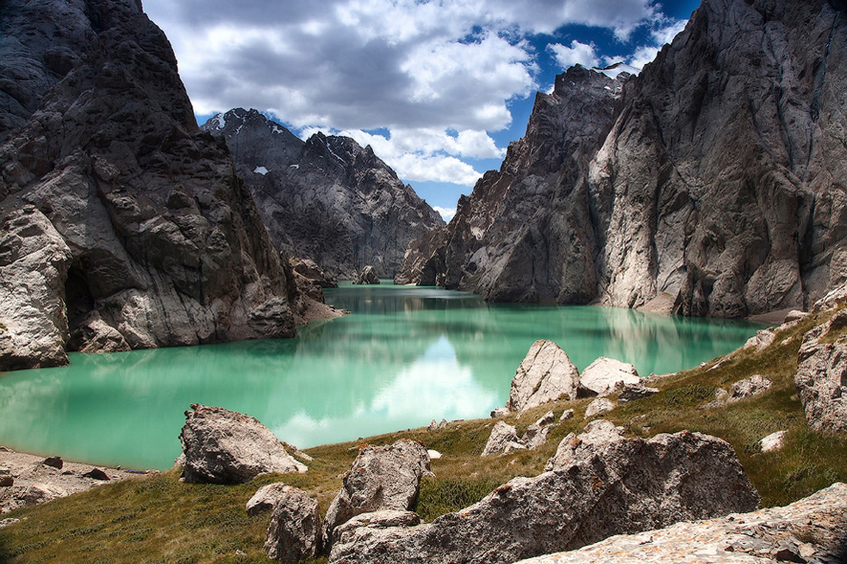 Kel-Suu Lake | Trip to Kyrgyzstan
