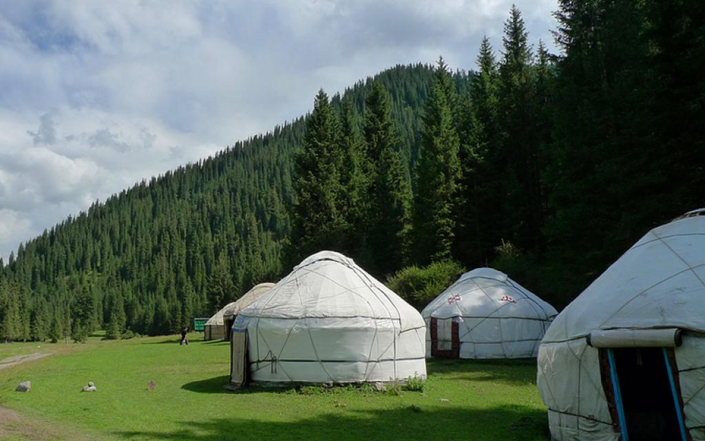 Yurt camp in Jeti-Oguz